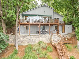 10017 Bora Bora Dr, Tega Cay, SC 29708