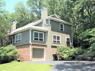 5741 Knob Rd, Nashville, TN 37209