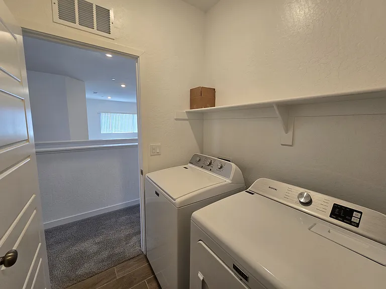 7037 E Cornell Ave — Photo 53