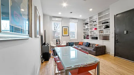 Rented by R New York