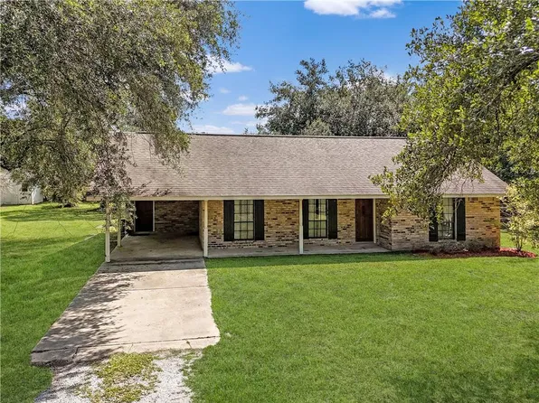 70226 Tee Bourg Ln, Mandeville, LA 70471