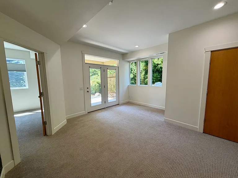 4323 Murryhill Ter — Photo 6