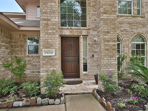 3rd image of 15030 Mills Park Ln