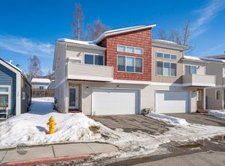 11443 Conquistador Dr, Eagle River, AK 99577