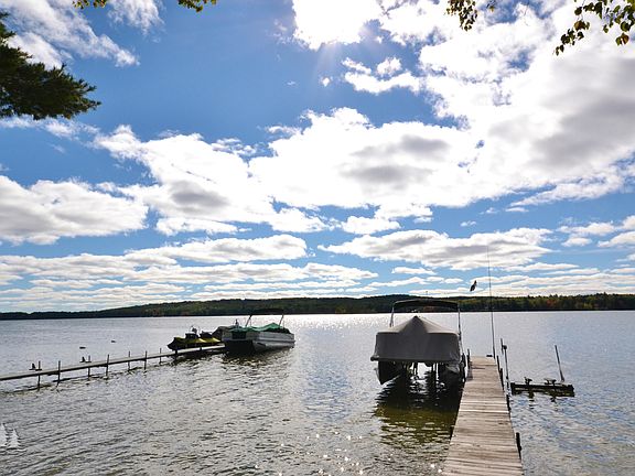 2nd image of 4267 Sprucewood Ct