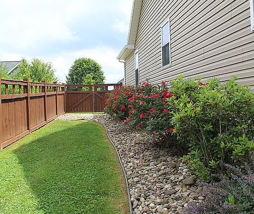 5th image of 276 Westover Ln