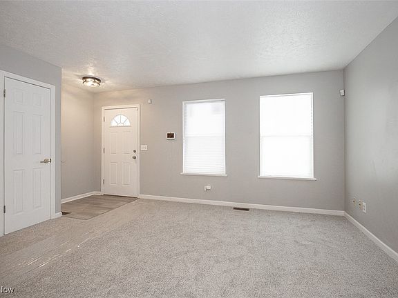 3rd image of 10203 Kennedy Ave
