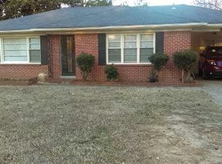 5040 Lochinvar Rd, Memphis, TN 38116