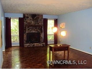 2nd image of 228 Robinwood Trl