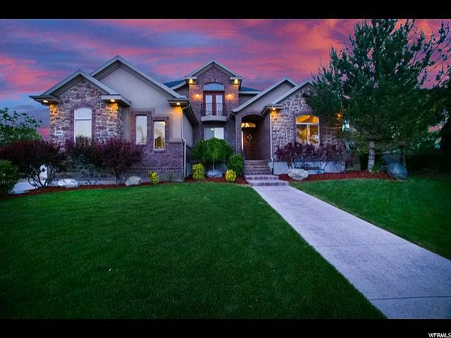 1st image of 15606 S Thunder Gulch Dr