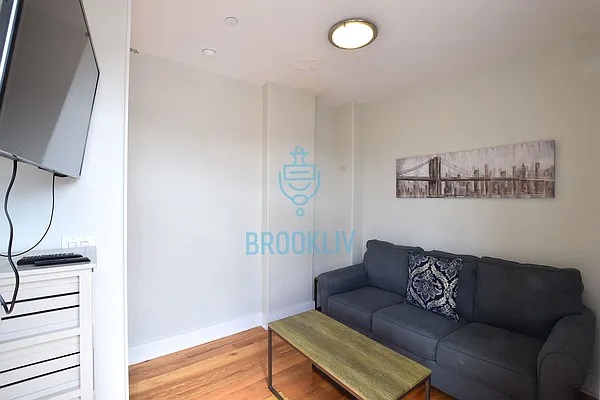 Rented by null | media 43