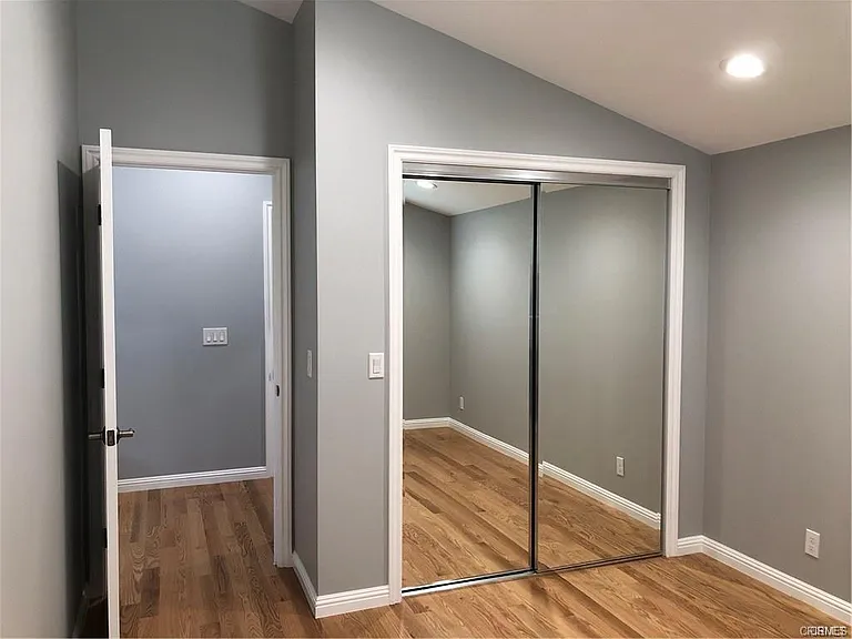 7447 Etiwanda Ave — Photo 12