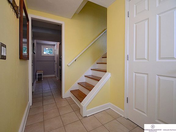 4th image of 9118 Meadow Dr