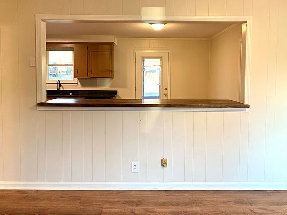 4th image of 321 Clearview Dr
