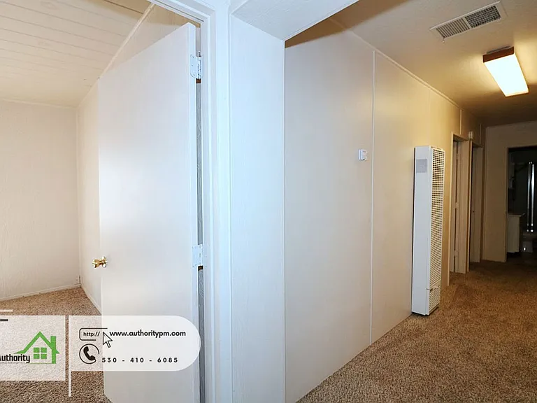 1830 Rosaline Ave — Photo 11