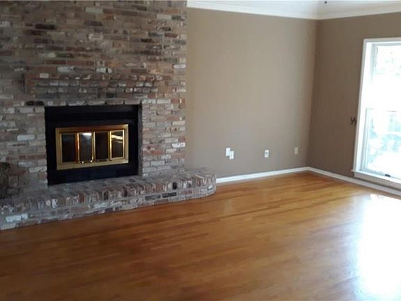 2nd image of 1440 N Kimball Ave