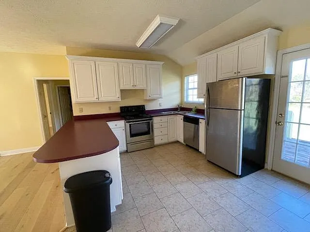 2520 Highway 48N — Photo 3