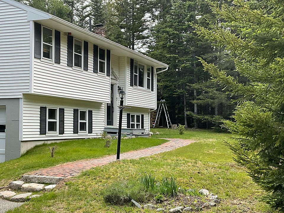 1st image of 4 Salem Towne Road