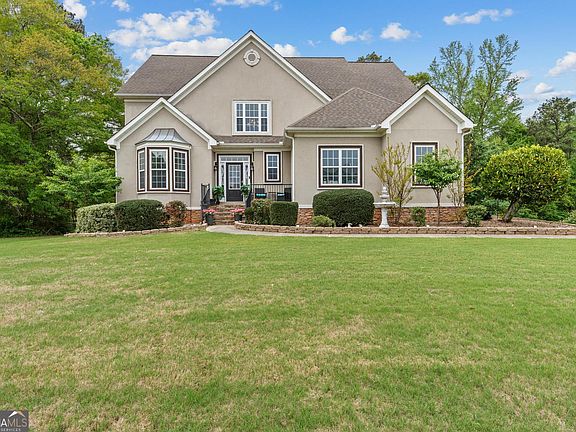 2nd image of 100 London Berry Ct