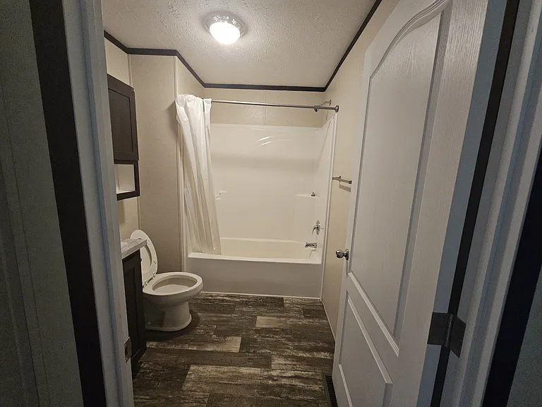 700 N Broadway St #A — Photo 5