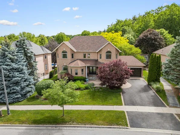 37 Nevada Cres, Vaughan, ON L6A 2V5