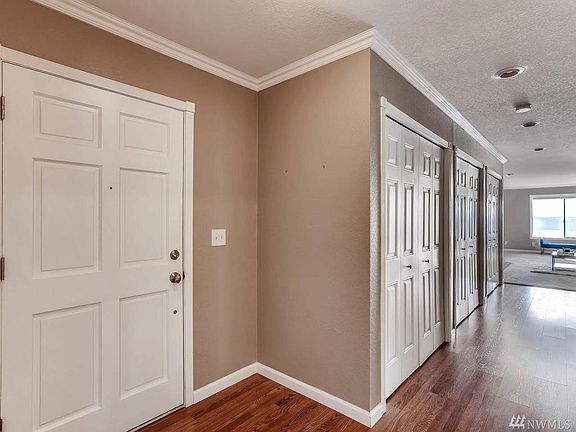 4th image of 7930 53rd Ave W Unit 301