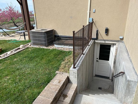 3rd image of 4037 W Centennial St #B