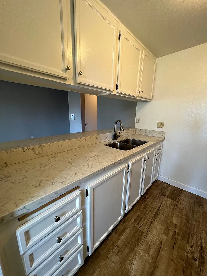 One Bedroom Condo In The Heart of UTC! — Photo 1