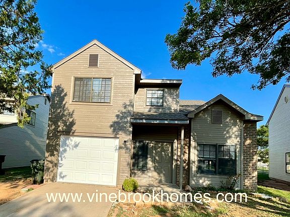 2nd image of 128 Raven Dr