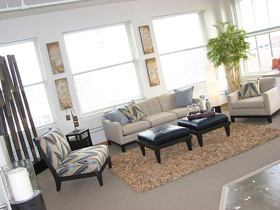 4th image of 1006 Grand Blvd