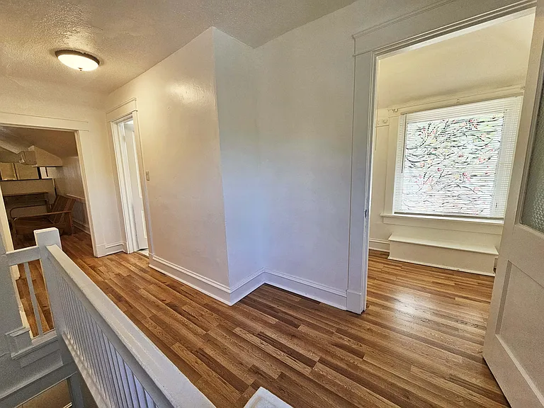 1304 W 50th St #2 — Photo 6