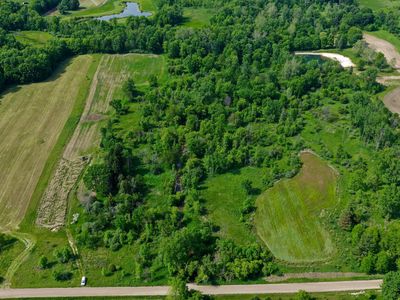 Valley Hwy, Vermontville, MI, 49096
