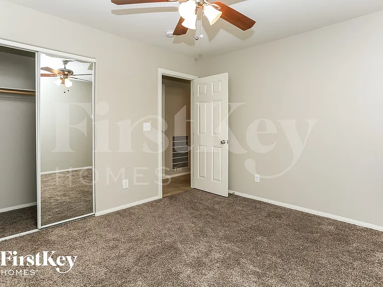 3837 Syracuse Dr — Photo 8
