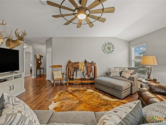 4th image of 1513 Monte Vista Dr
