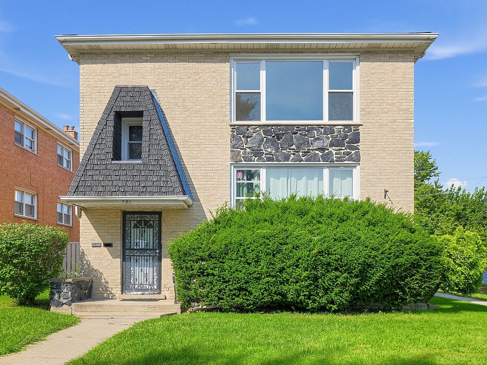 1st image of 370 Prairie Ave