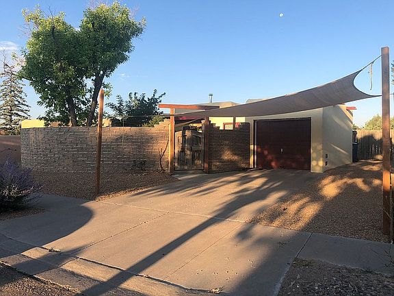 Shade sail carport