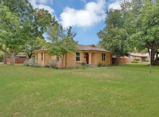 7112 Turner Ter, North Richland Hills, TX 76180
