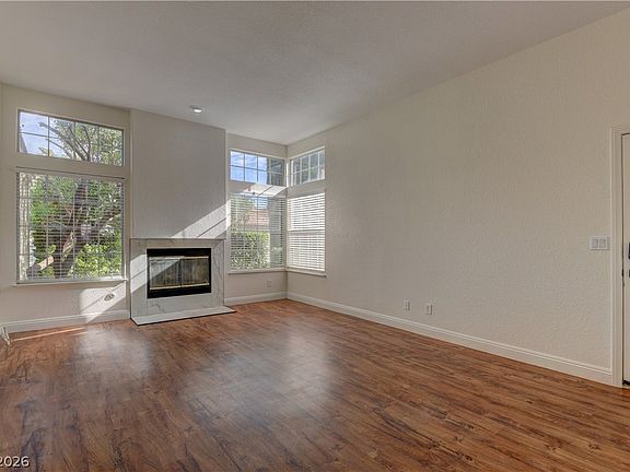 4th image of 9705 Great Bend Dr