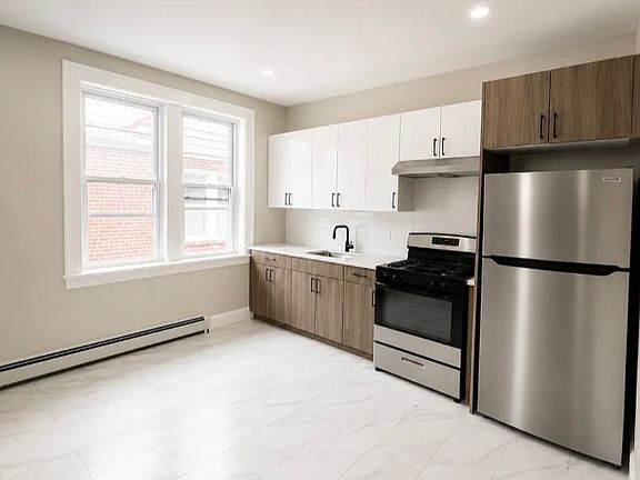 4th image of 380 N 11th St #5L
