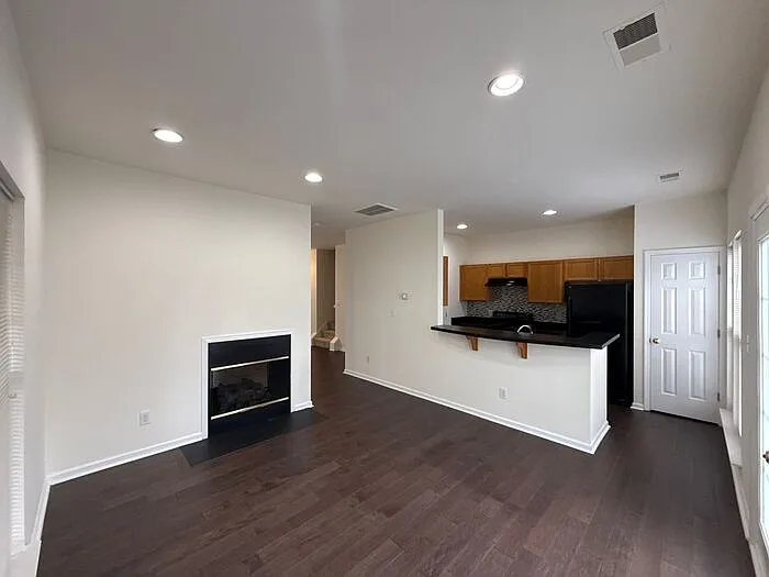3038 Uxbridge Woods Ct — Photo 5