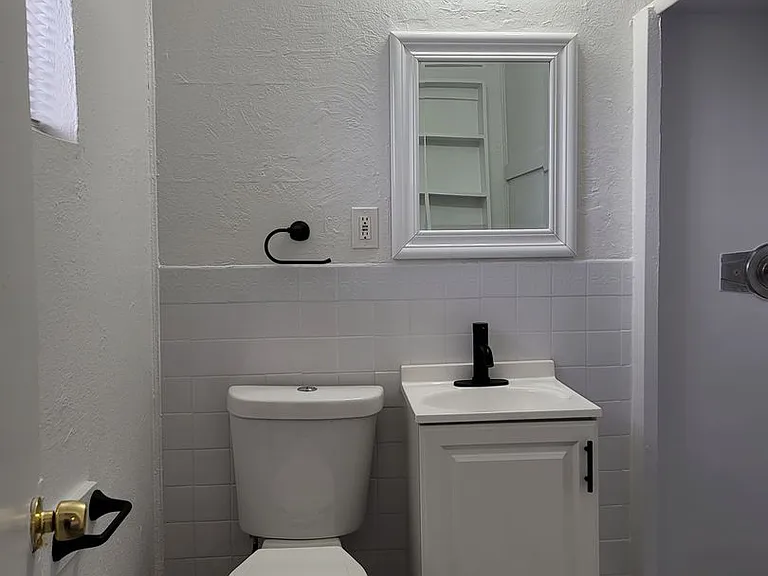 108 E Coogan Dr — Photo 17
