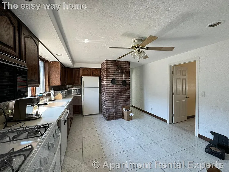 19 Mason St #2 — Photo 12