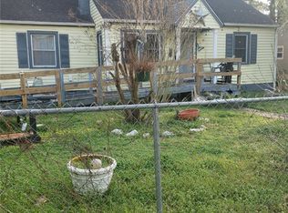 313 Oakland Dr, Fayetteville, NC 28301