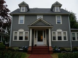 388 W Roxbury Pkwy, West Roxbury, MA 02132