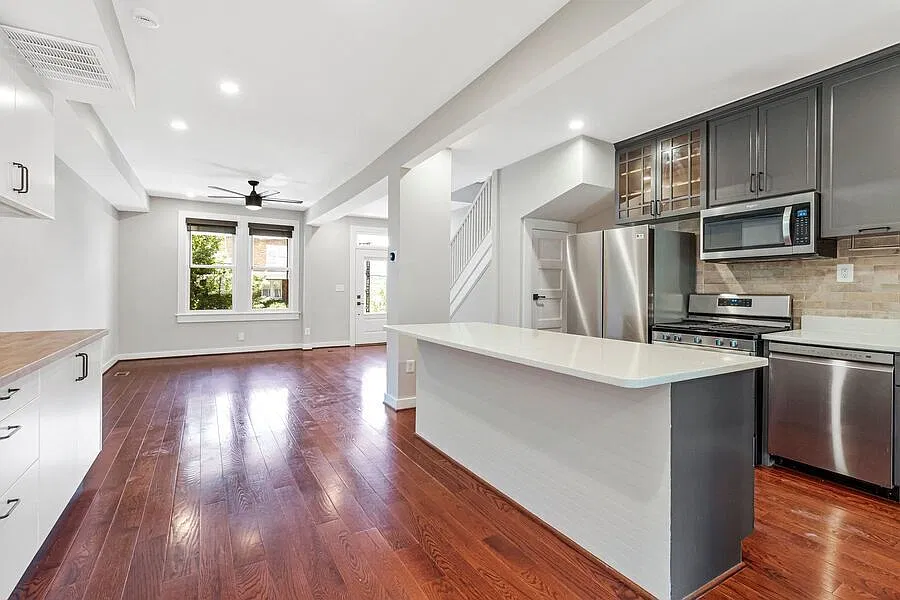Bright 3BR Petworth Home with 2.5 Baths, Flexible Living Space & Backyard — Photo 1