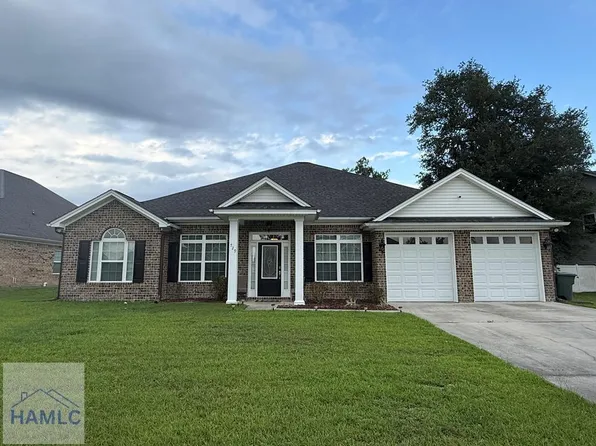 729 English Oak Dr, Hinesville, GA 31313