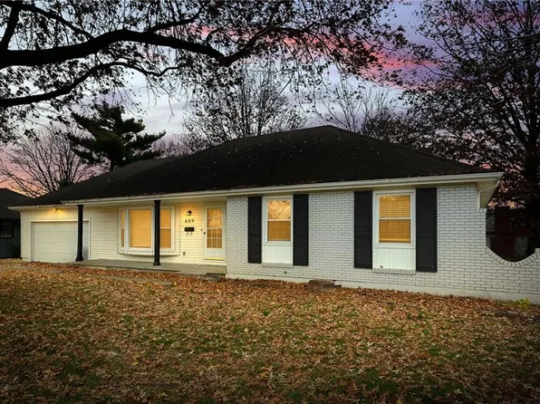 609 NE Balboa Ave, Lees Summit, MO 64063