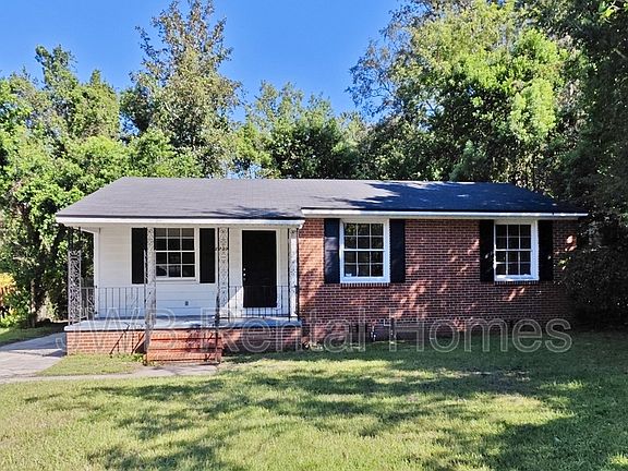 2nd image of 1237 N Shore Dr