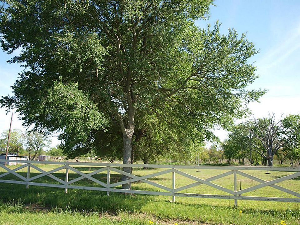 CROSS FENCED