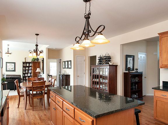 5th image of 16522 Hidden River Cir